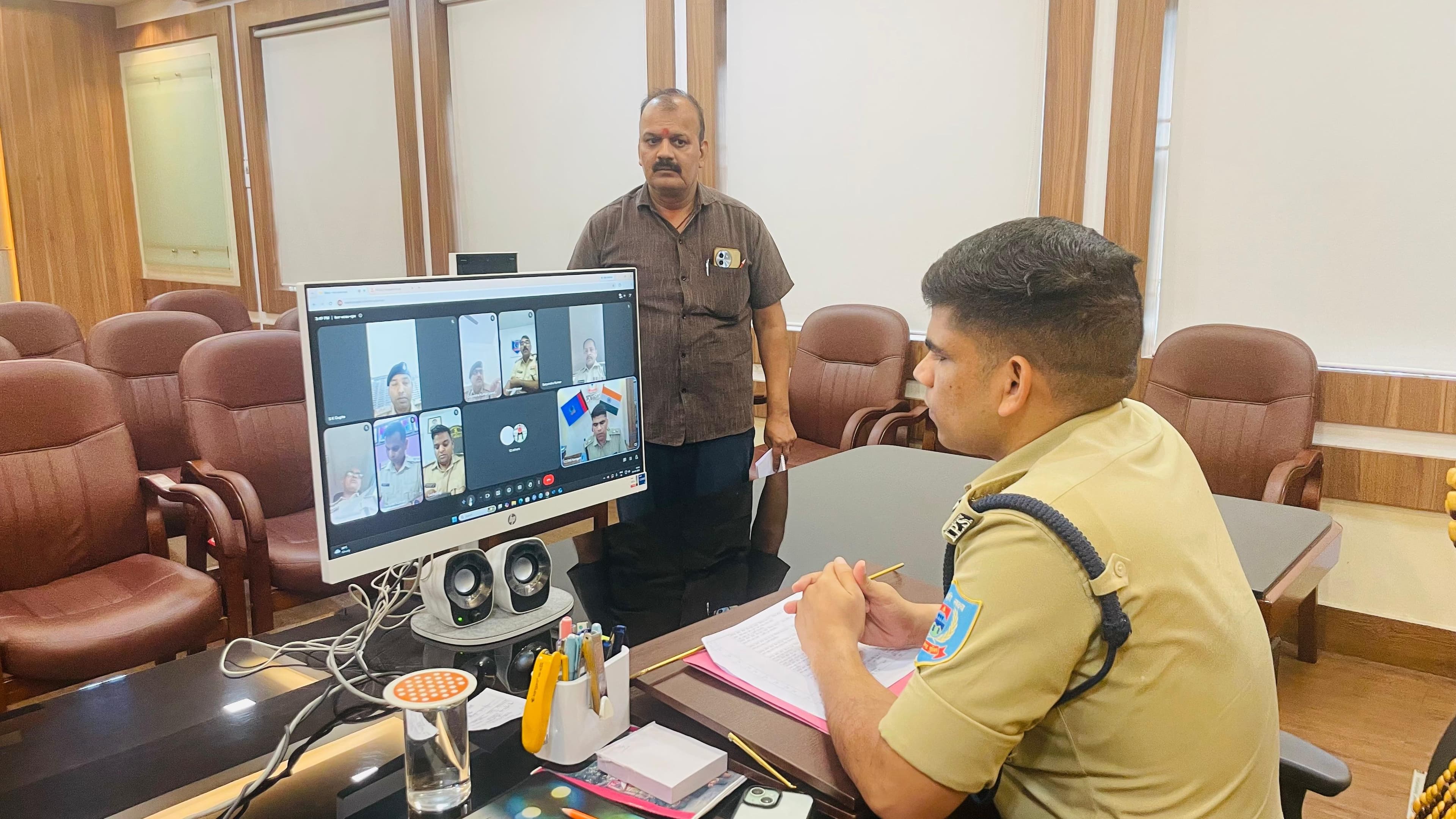 दो साल से अधिक लंबित कांडों के निष्पादन को लेकर एसपी ने की समीक्षा