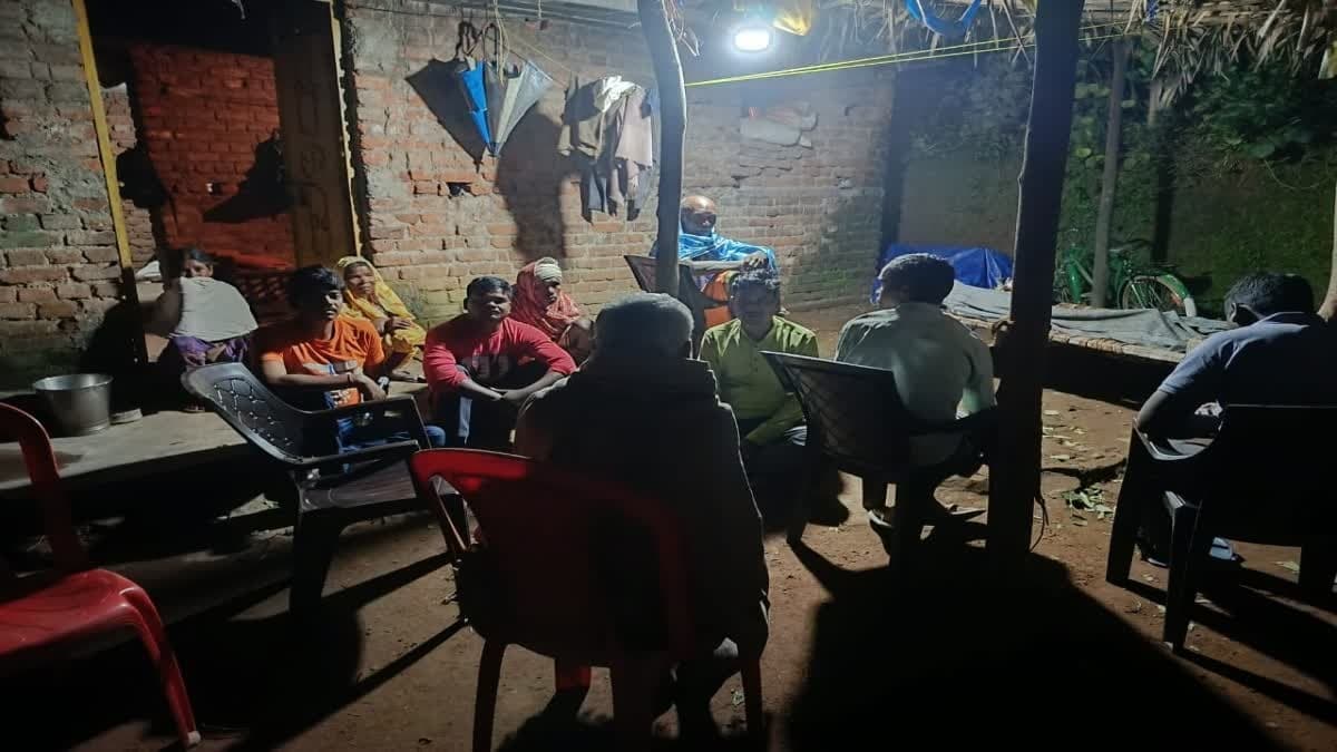 पानी से भरे गड्ढे में नहाने गईं दो बच्चियों की डूबने से मौत
