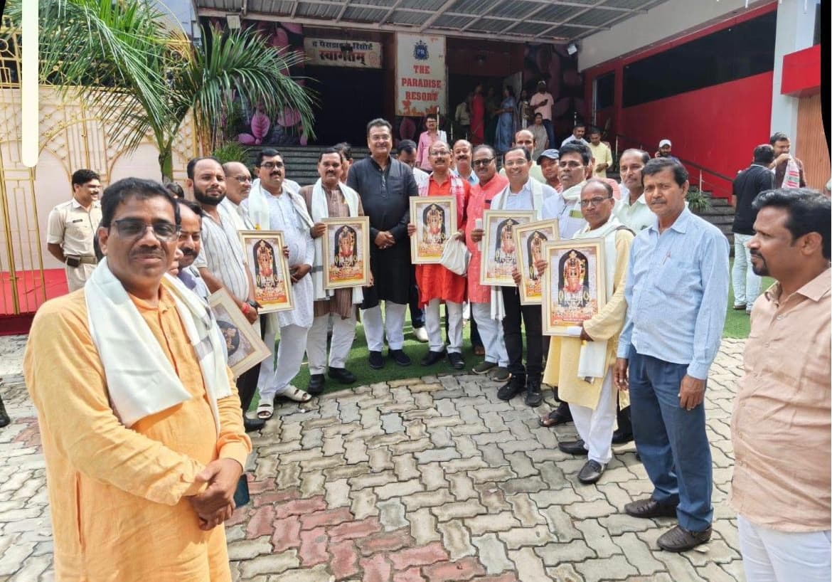 सांसद तीर्थ दर्शन महाअभियान के एक वर्ष पूर्ण होने पर सम्मान समारोह आयोजित