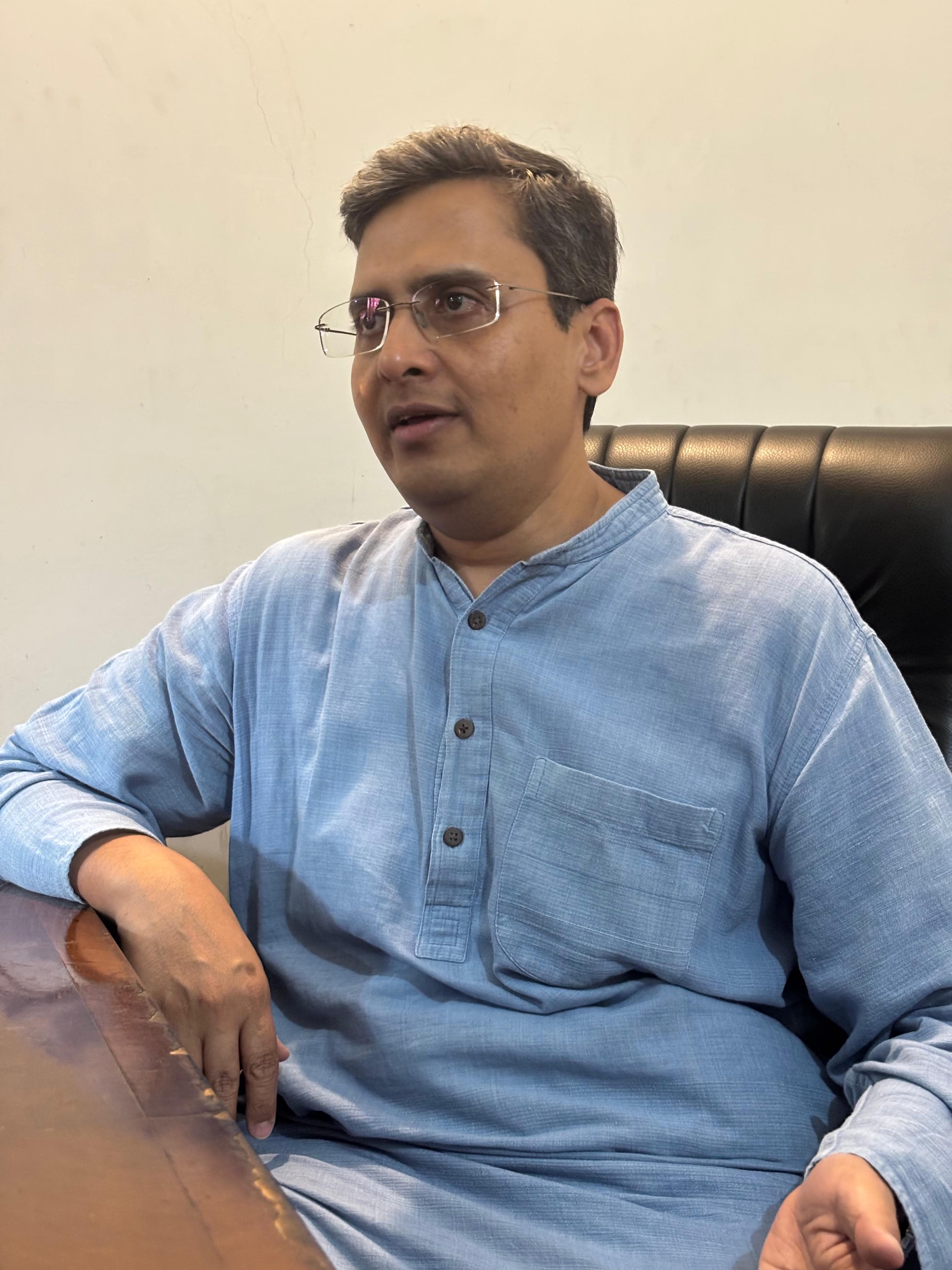 प्रमंडलीय मुख्यालय जैसे महत्वपूर्ण शहर हजारीबाग में बिजली संकट पर पूर्व विधायक ने जताई चिंता