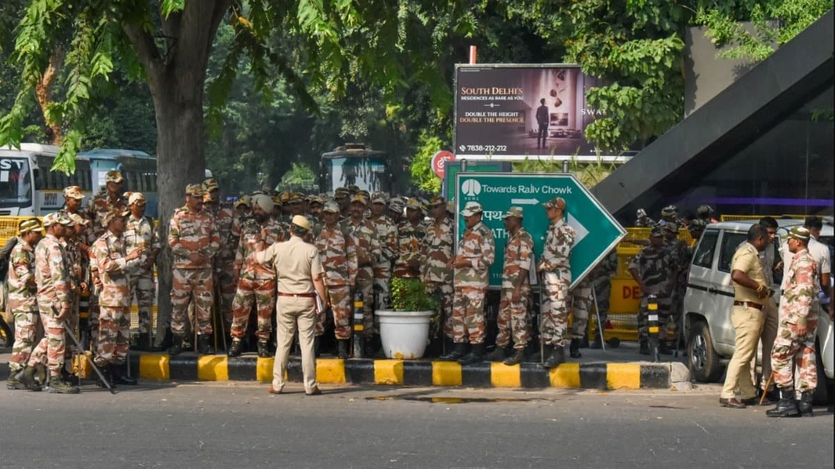 CJP प्रदर्शन से पहले दिल्ली में सुरक्षा सख्त, मेट्रो ट्रेनें प्रभावित
