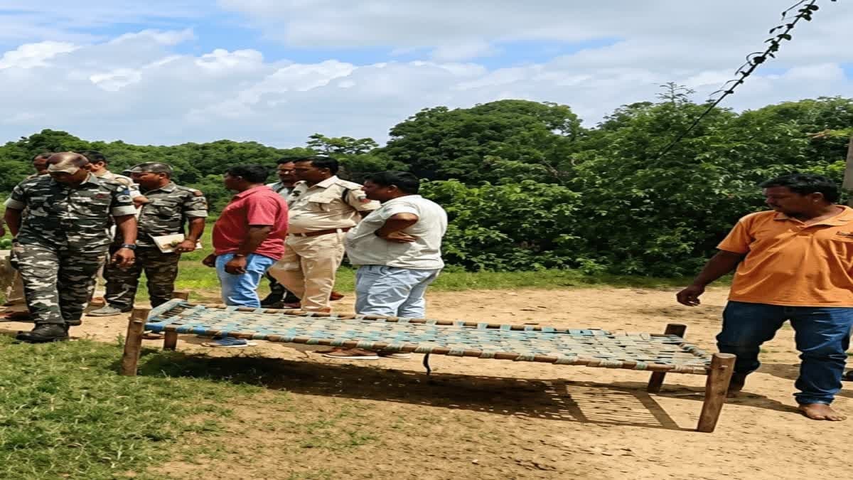 तालाब किनारे मिले पति-पत्नी के शव, धारदार हथियार से हत्या की आशंका; पश्चिमी सिंहभूम में सनसनी