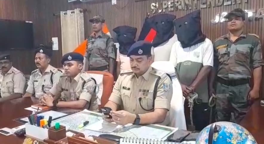 Google पर फर्जी कस्टमर केयर नंबर डालकर ठगी करने वाले तीन साइबर अपराधी गिरफ्तार