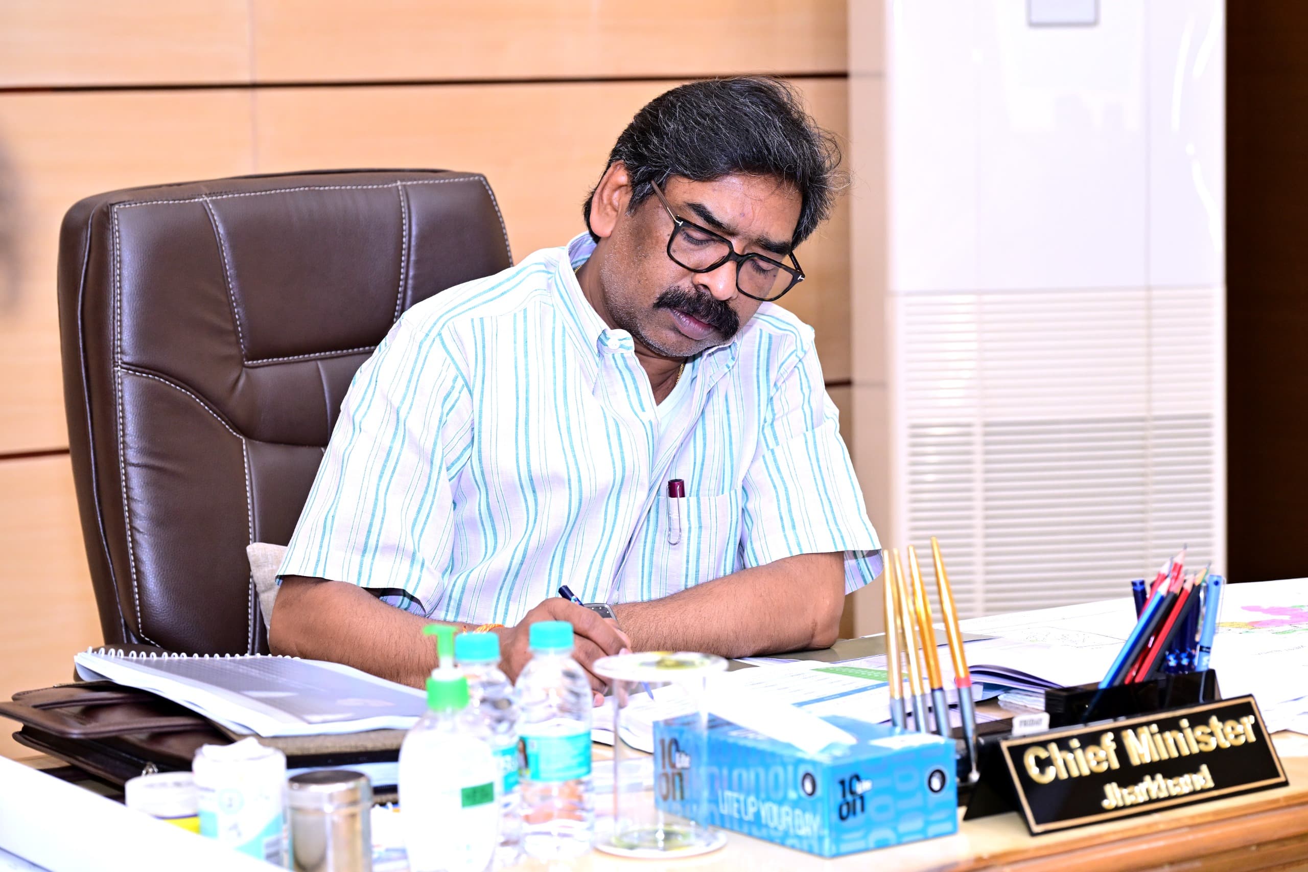 खनन से राजस्व बढ़ाने पर सरकार का फोकस, 300 बालू घाटों को जल्द चालू करने का निर्देश