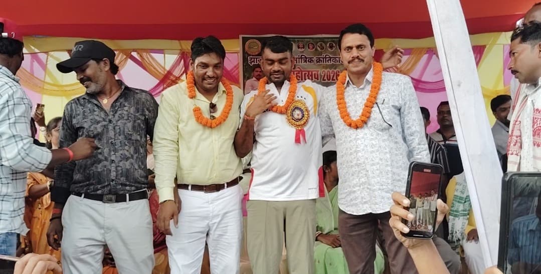 जदयू के पूर्व विधानसभा प्रत्याशी सुदित सिंह जेएलकेएम  में शामिल