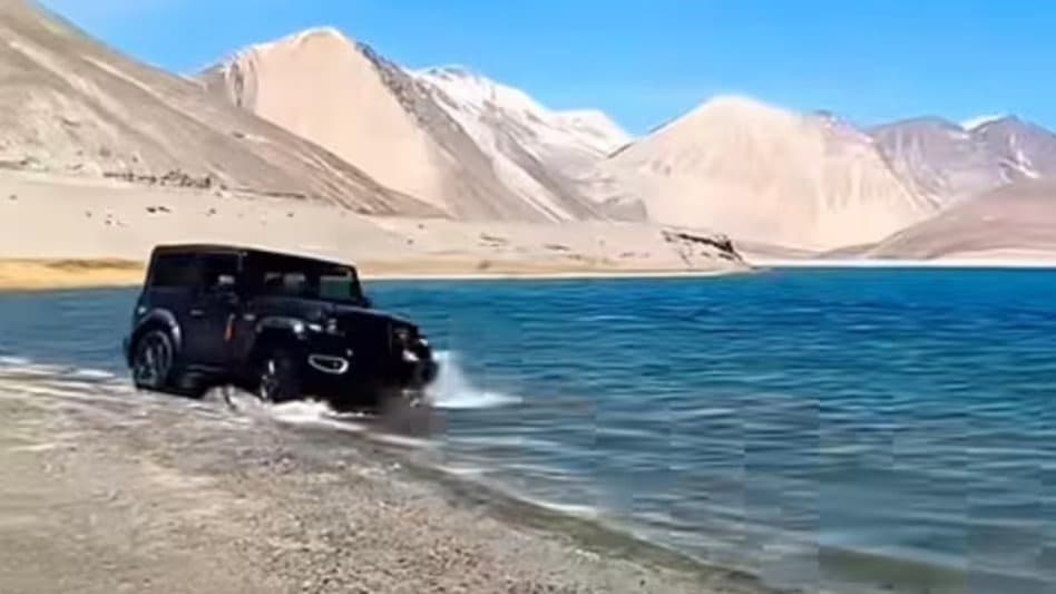 रोमांच पड़ा महंगा! लद्दाख में ऑफ-रोडिंग का शौक बना 2 लाख का झटका