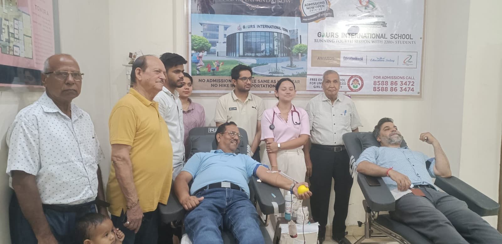 ब्लड मैन निर्मल जैन ने 101वीं बार किया रक्तदान, रक्तदान शिविर का किया उद्घाटन