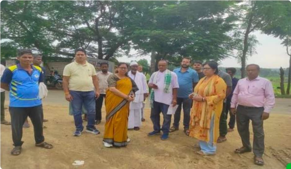 विष्णुगढ़ के सारुकुदर पंचायत में विकास योजनाओं को गति, BDO ने किया स्थलों का निरीक्षण
