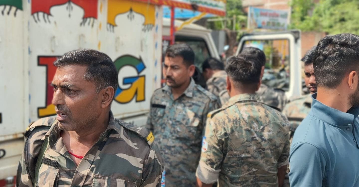 सिहोडीह में बाइक और पिकअप वाहन में हुई भिड़ंत