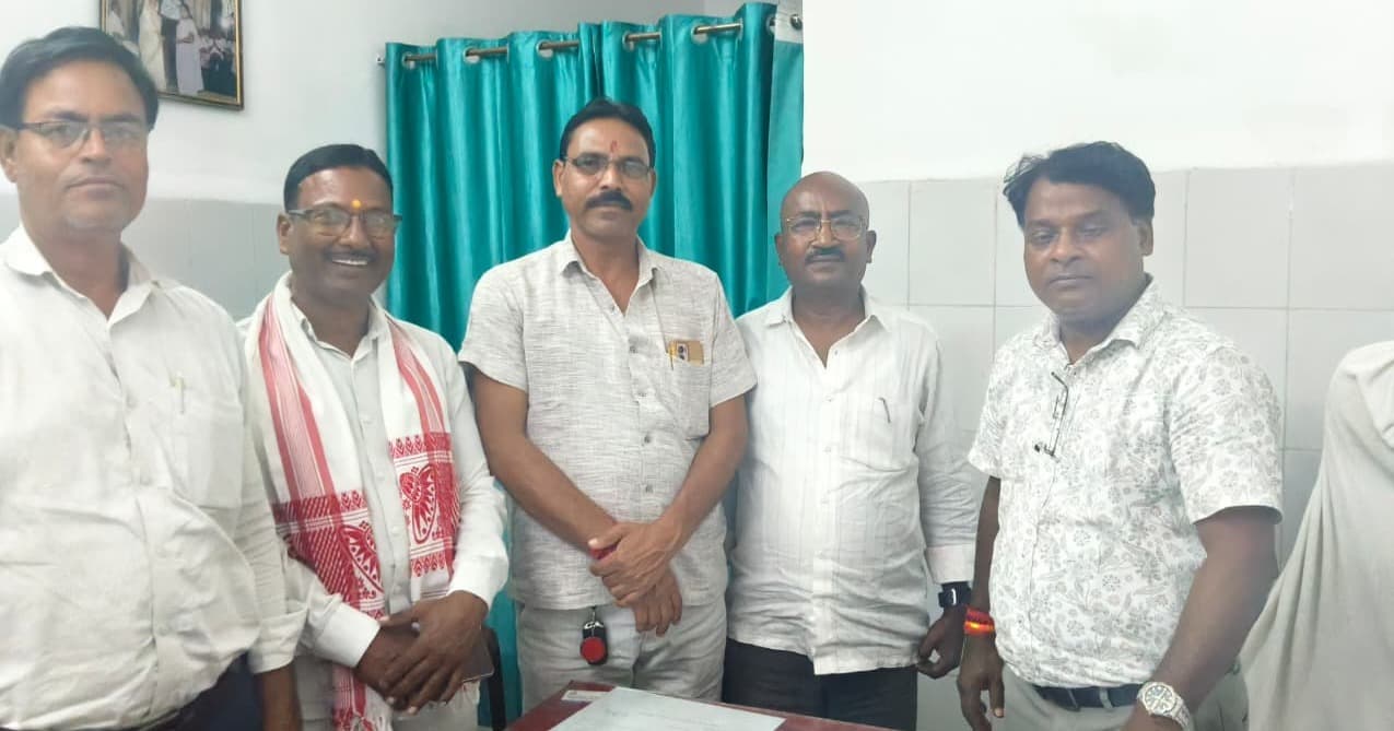 नए चिकित्सा प्रभारी का जनप्रतिनिधियों ने किया स्वागत