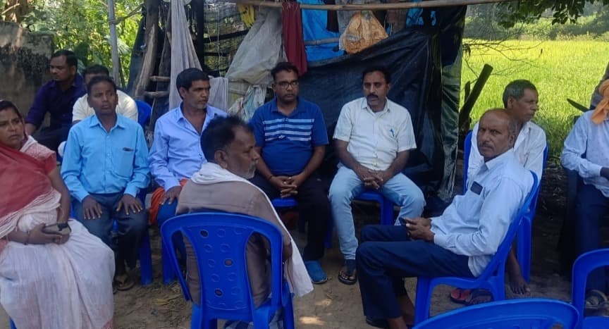 गुड़ियों निवासी 33 वर्षीय रविंदर राम का निधन, पीछे छोड़ गए चार मासूम बच्चे, गरीबी में इलाज के अभाव में गई जान