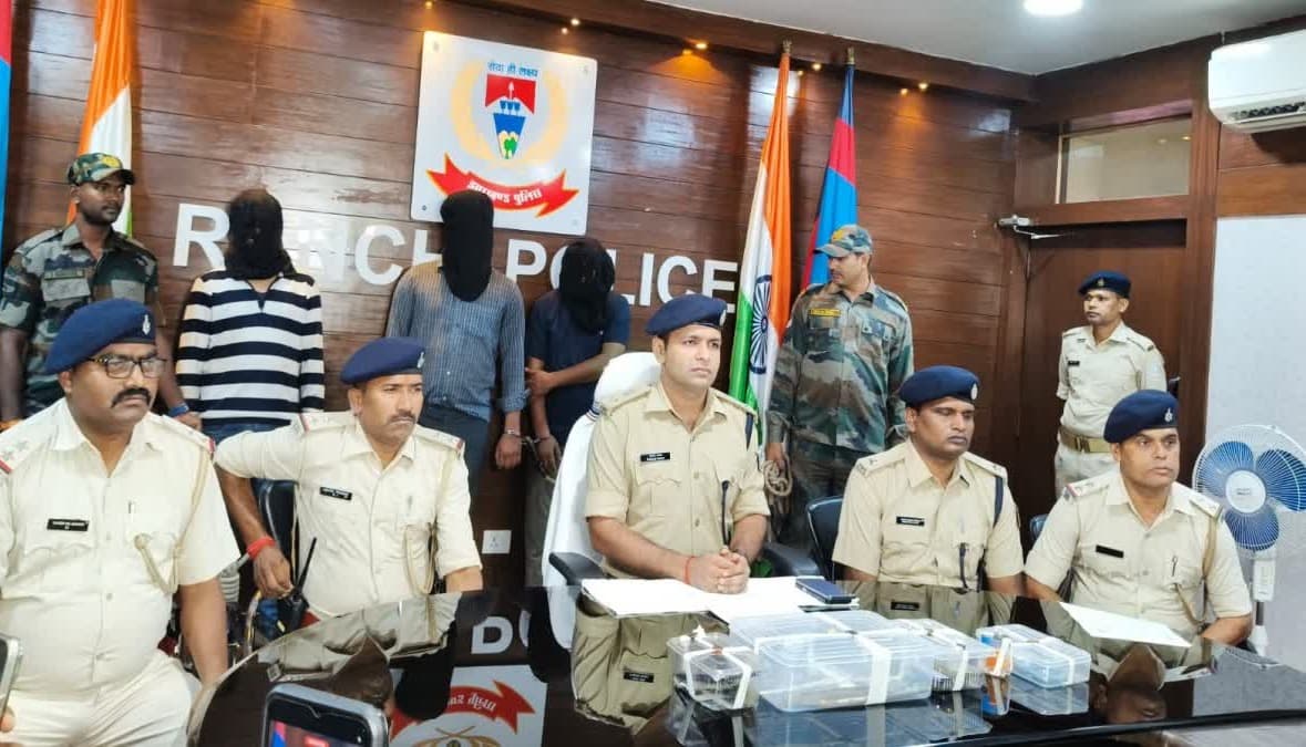 बड़ी वारदात से पहले रांची पुलिस की कार्रवाई, हथियारों के साथ तीन आरोपी गिरफ्तार