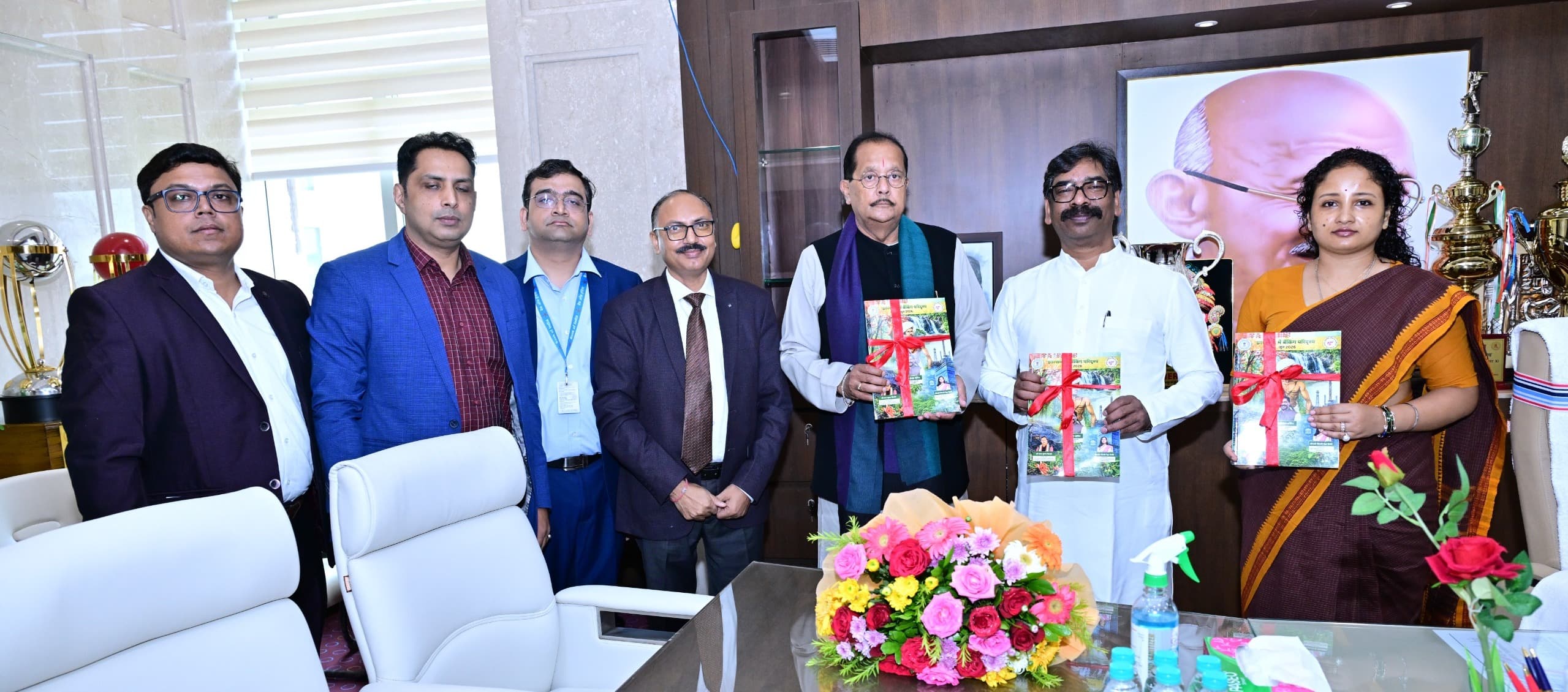 मुख्यमंत्री हेमन्त सोरेन से राज्य स्तरीय बैंकर्स समिति के प्रतिनिधिमंडल ने की शिष्टाचार भेंट