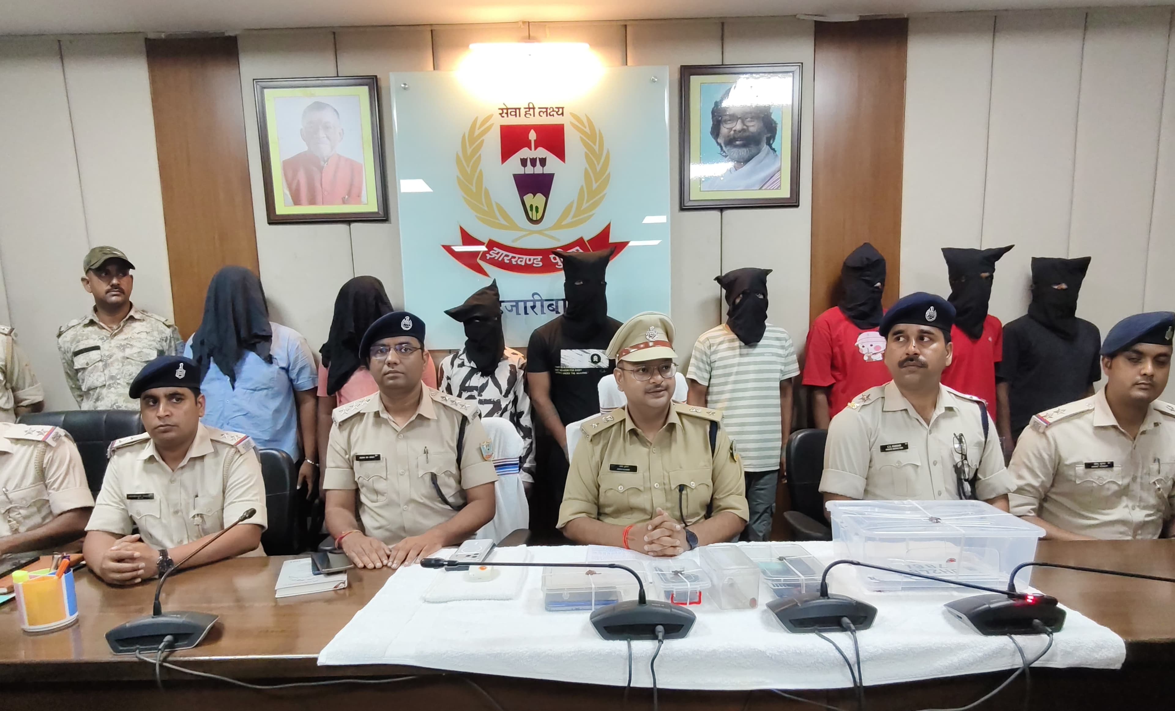 हजारीबाग में कोढ़ा गिरोह पर पुलिस का बड़ा शिकंजा, 8 आरोपी गिरफ्तार
