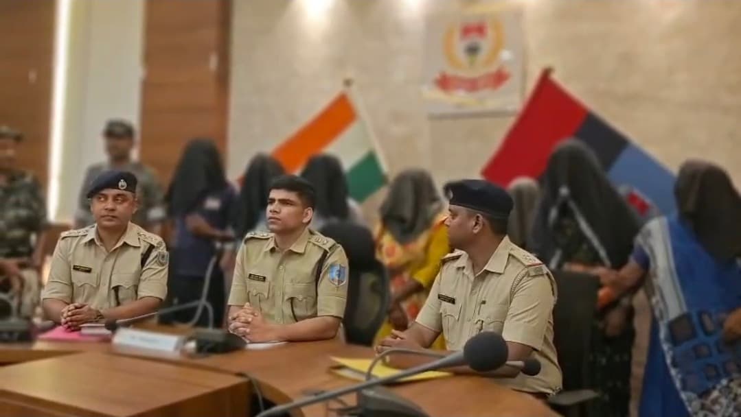 जमीन विवाद में हुई हत्या का खुलासा, सात आरोपी गिरफ्तार