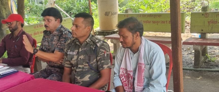 बरही में पुलिस की संचालक संग बैठक अवैध कारोबार में लिप्त पाए जाने पर होगी सख्त कार्रवाई