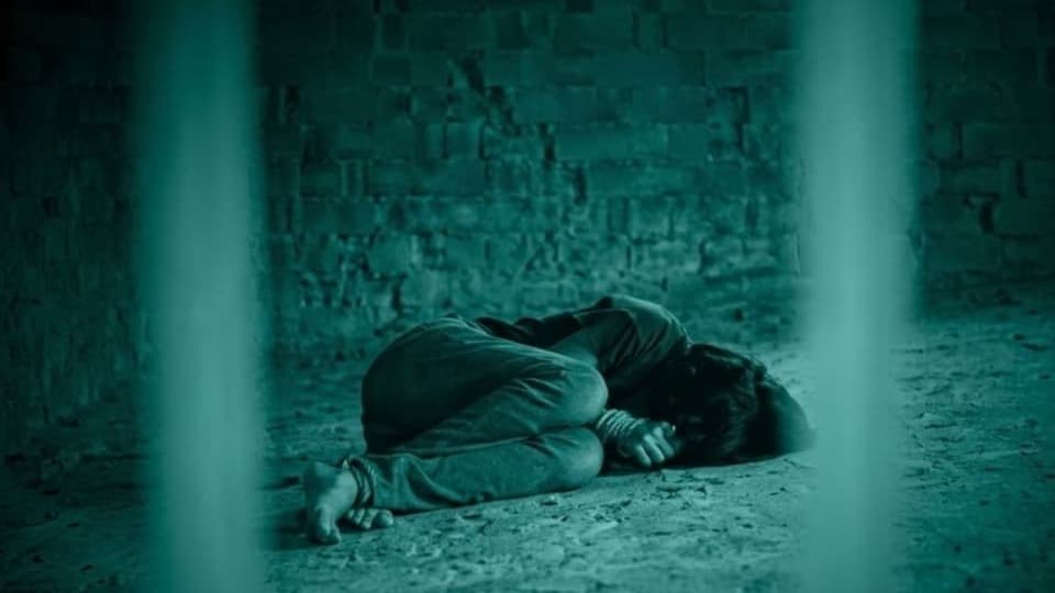 इजरायली जेलों में फिलिस्तीनी कैदियों के साथ यौन उत्पीड़न के आरोप, नई रिपोर्टों से मचा विवाद