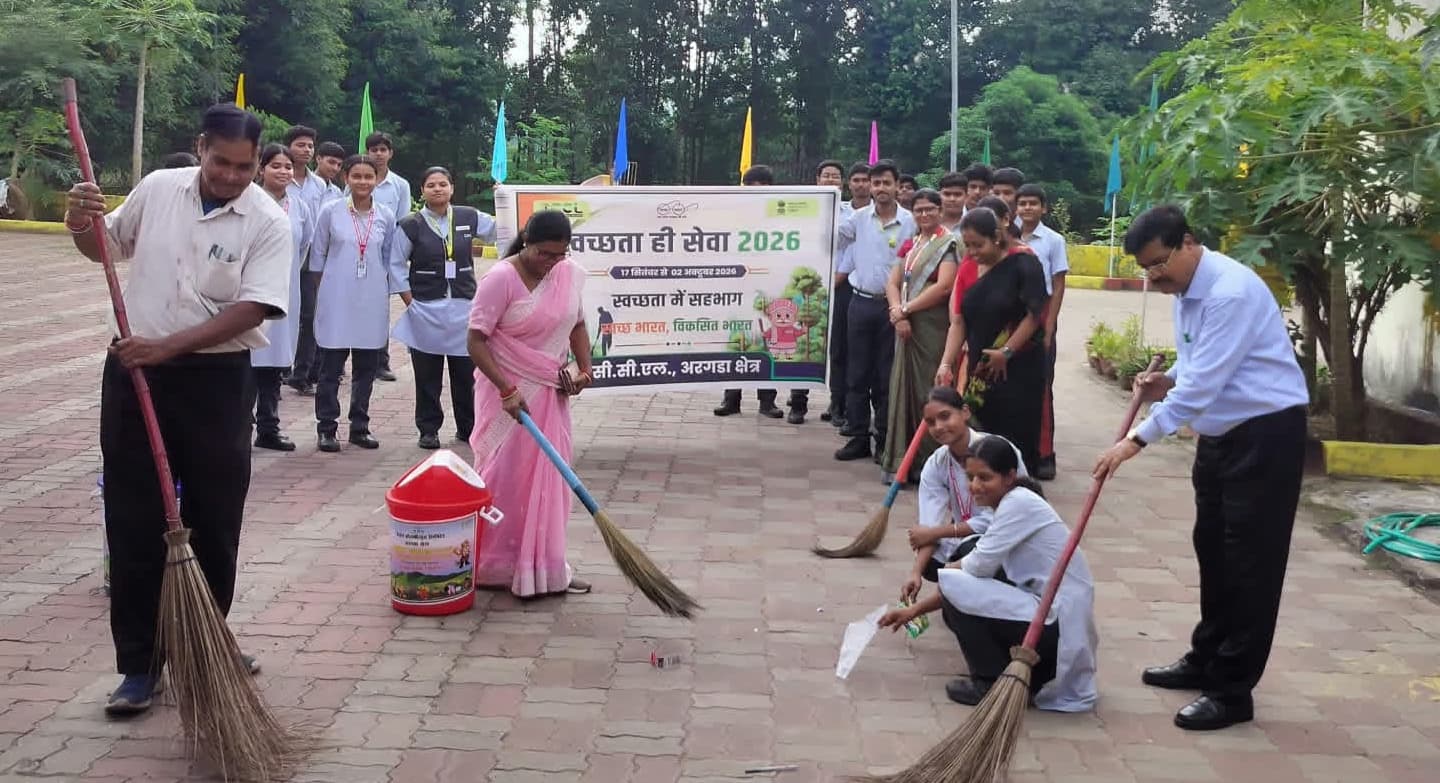 डीएवी गिद्दी ए में ‘अपशिष्ट से संपदा’ प्रदर्शनी का आयोजन