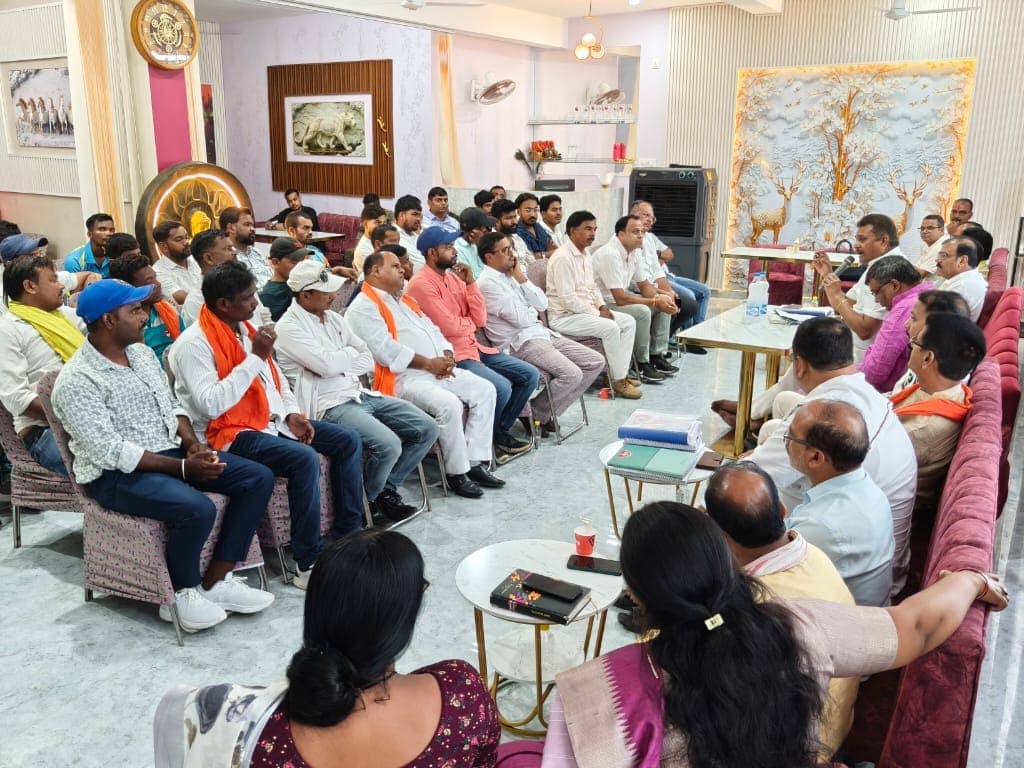 सांसद खेल महोत्सव-2026 और नमो फुटबॉल टूर्नामेंट होगा और भव्य, विश्वस्तरीय आयोजन का लिया संकल्प