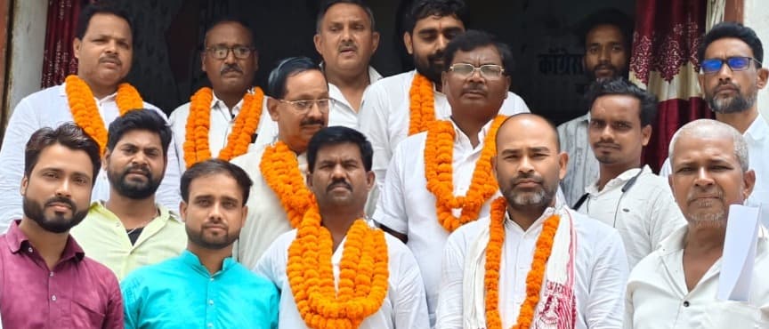 बरही कांग्रेस कार्यालय में नवमनोनीत जिला पदाधिकारियों का स्वागत