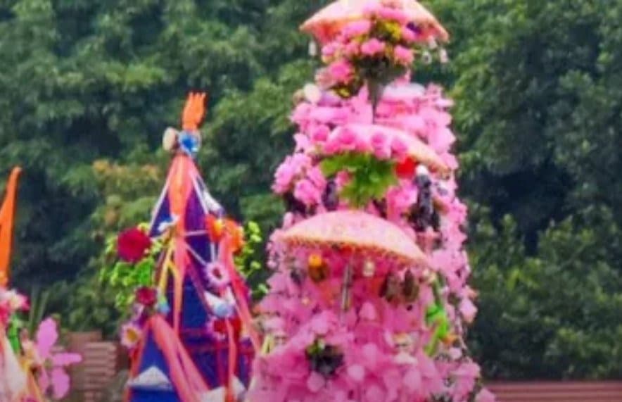 ‘गंजेरी-भंगेरी और आतंकी’ कहकर कांवड़ियों पर मौलाना रशीदी के बयान से विवाद