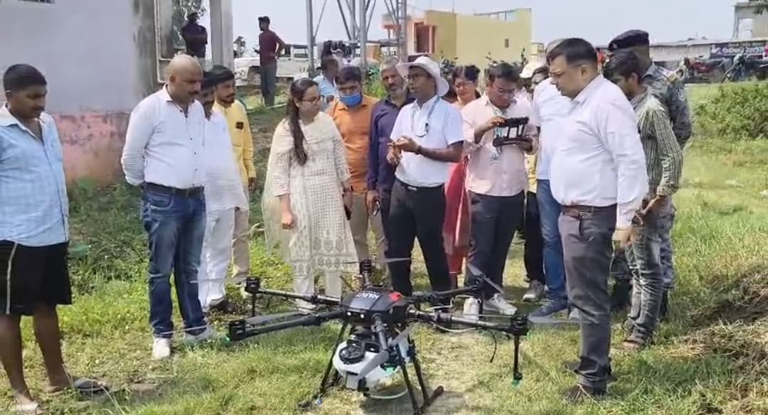 हजारीबाग में ड्रोन से खेती की शुरुआत, तीन प्रखंडों में पांच जगह प्रयोग