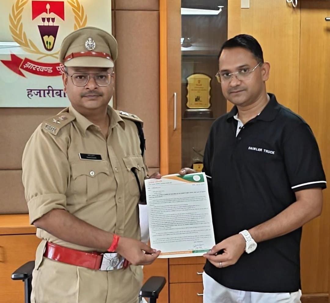 डांडिया-गरबा नाइट में महिला सुरक्षा और यातायात व्यवस्था को लेकर एसपी से मिले सांसद प्रतिनिधि