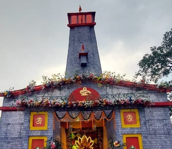 चुम्बा में गणेशोत्सव की तैयारी तेज, केदारनाथ धाम की झांकी रहेगी आकर्षण का केंद्र
