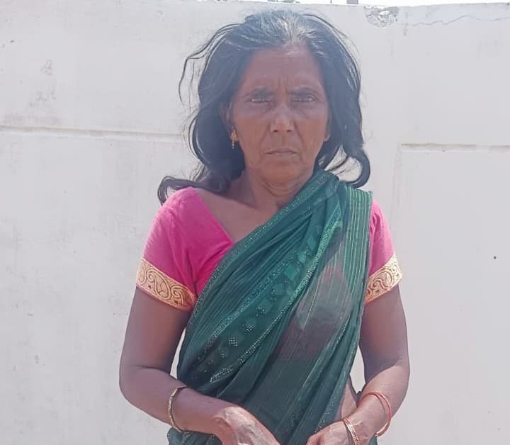 बरई पलामू गांव में बुजुर्ग महिला के साथ हुआ मारपीट, पेक नारायणपुर थाना में कराया शिकायत दर्ज