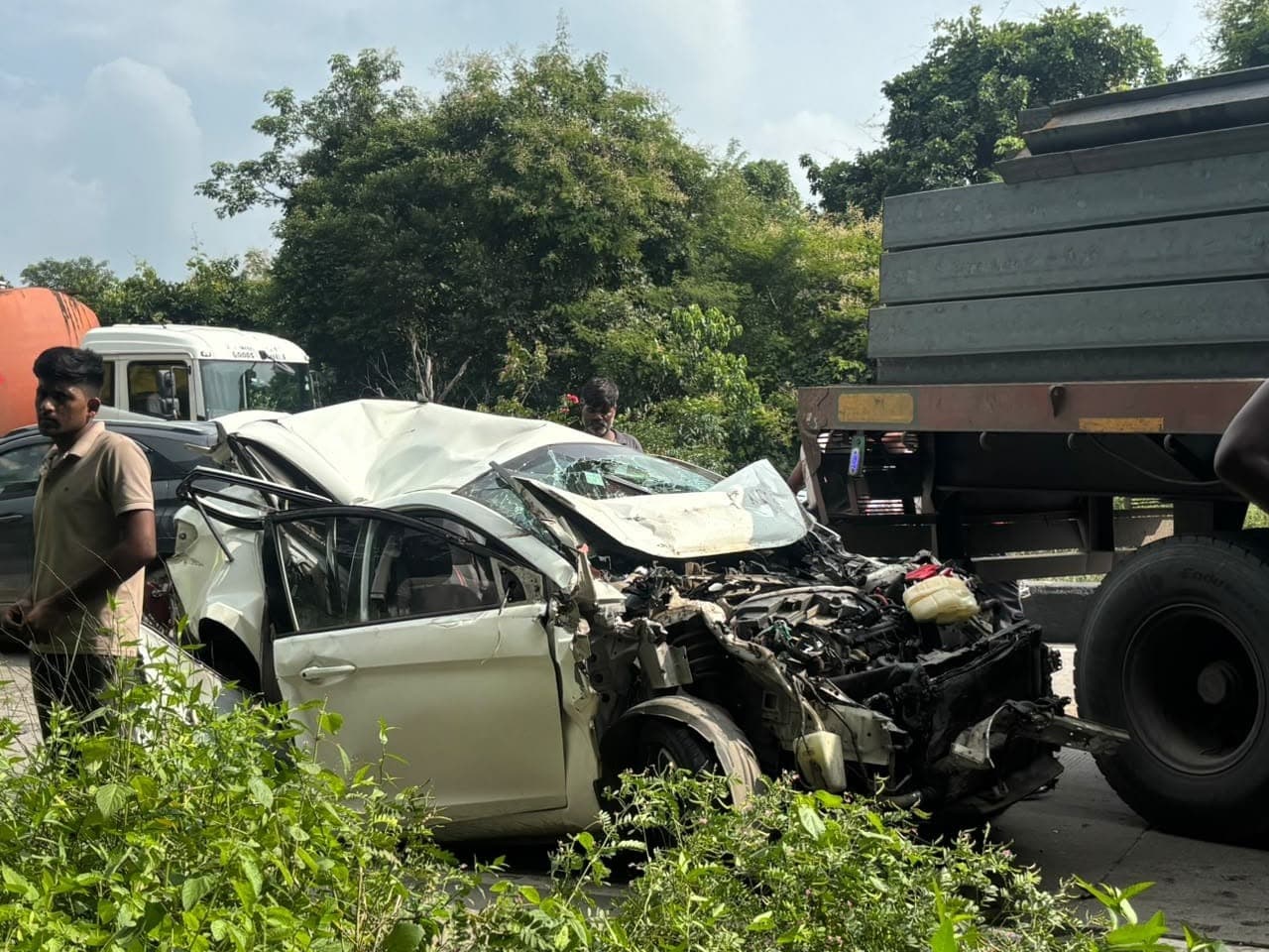 दनुआ घाटी में फिर दिखा मौत का मंजर, संयोग से बची कई जिंदगियां