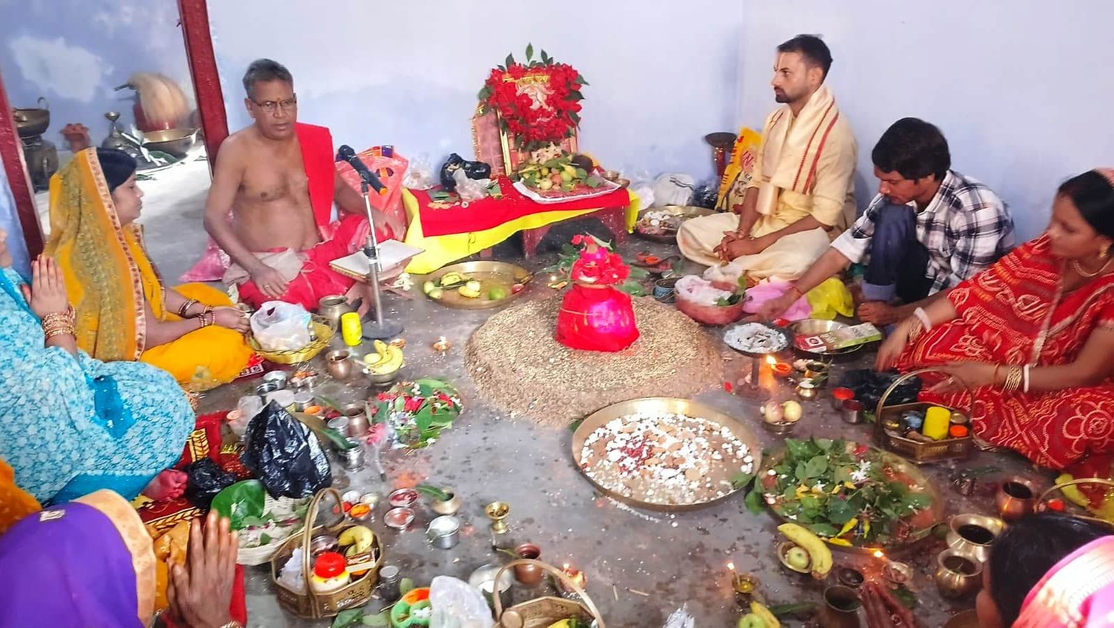 आराध्य देवी-देवताओं के जयकारों से गूंजा भुरकुंडा कोयलांचल