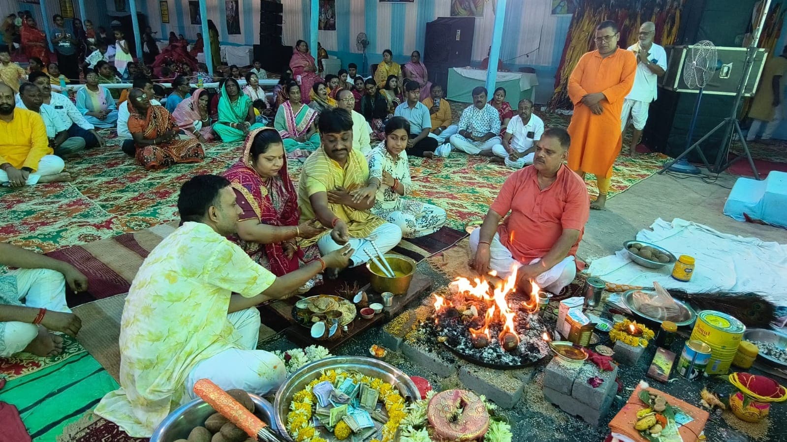 कुटिया मंदिर में सजा बाबा श्याम का भव्य दरबार, भजनों पर झूमे भक्त
