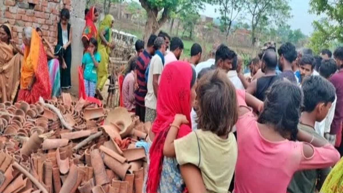 कुएं में बेटी को फेंकने वाली मां गिरफ्तार, पलामू में सनसनी