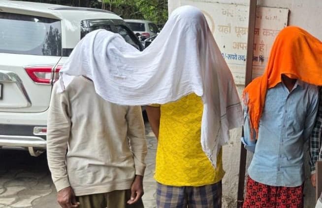 हजारीबाग पुलिस का विशेष अभियान, महिलाओं से जुड़े अपराधों में फरार 28 आरोपी गिरफ्तार