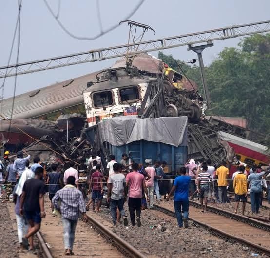 तीन साल में 131 ट्रेन हादसे! रेलवे की सुरक्षा पर उठे सवाल, संसद से लेकर जनता तक चिंता