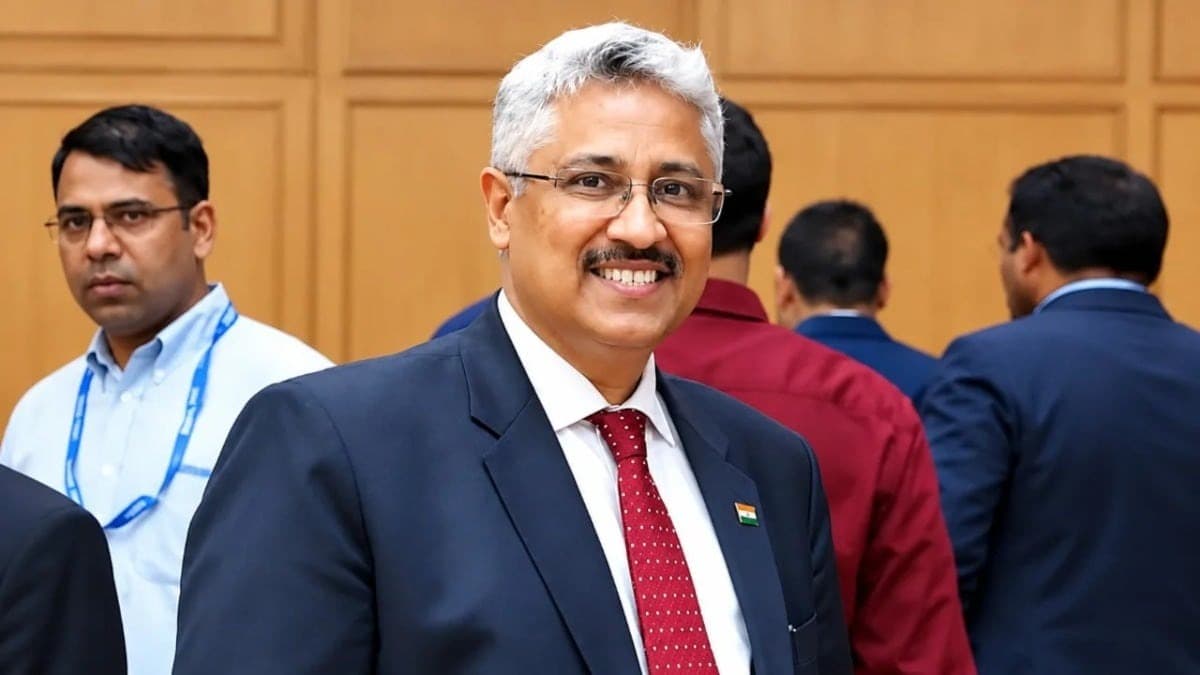 मंदीप के भंडारी बने CBSE के नए चेयरपर्सन, कई अफसरों के विभाग बदले