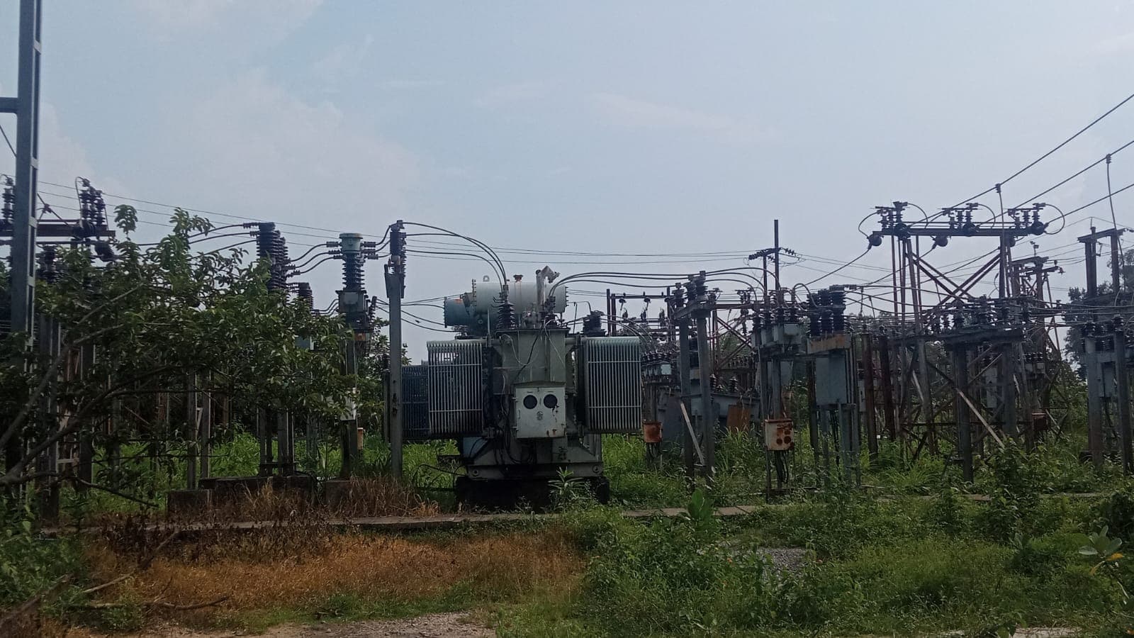 बिजली संकट से हाहाकार, विभाग बेखबर और जनप्रतिनिधि मौन