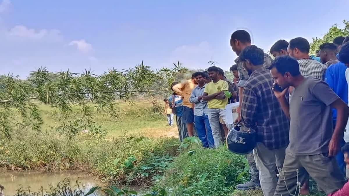 तिग्गा नदी पुल के नीचे बोरे में मिली युवती की लाश