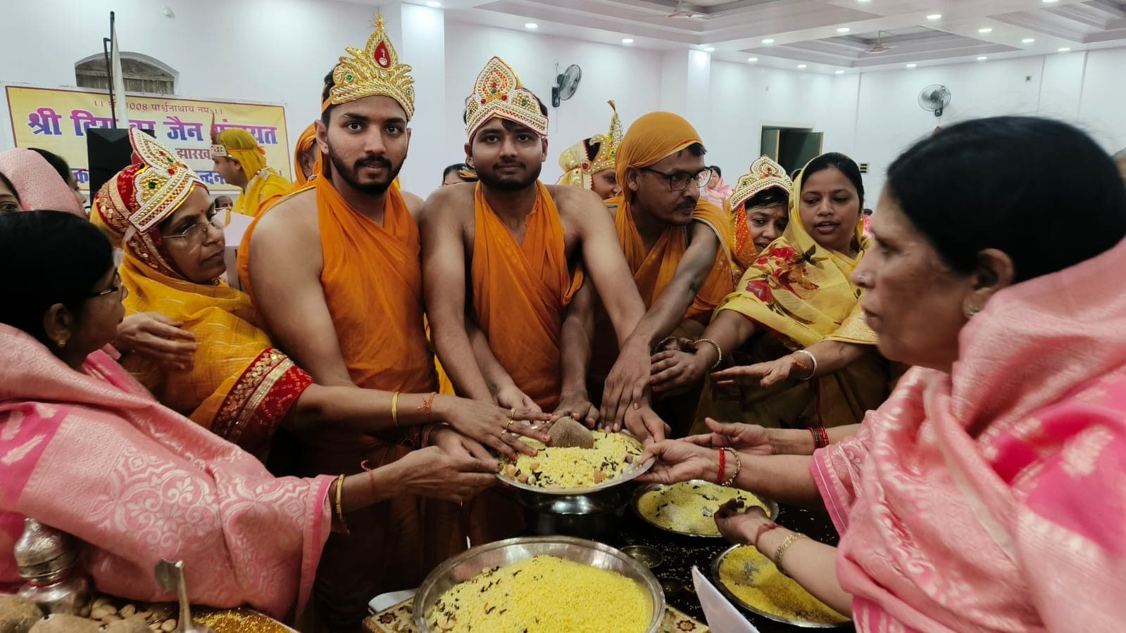 13वें दिन भी भक्ति और उमंग से सराबोर रहा श्री 1008 शांतिनाथ महामंडल विधान