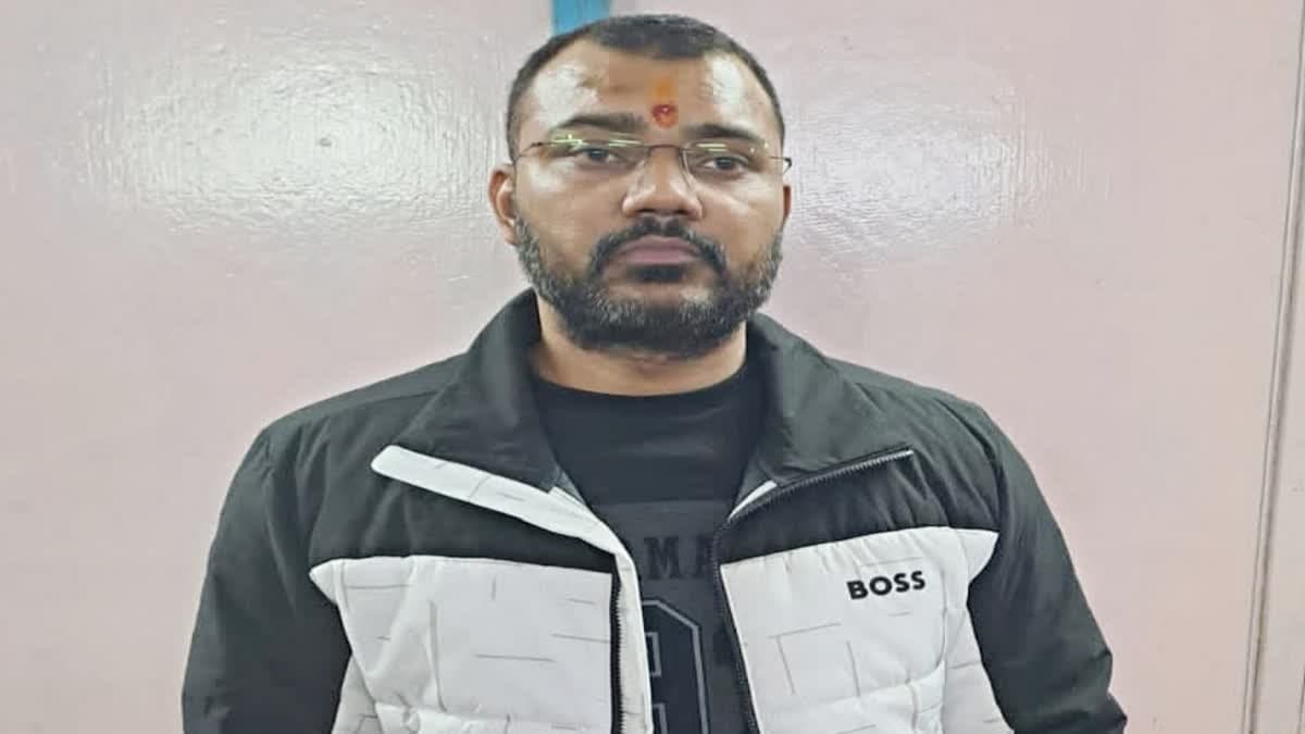 पांडेय गिरोह के विकास तिवारी पर CCA की कार्रवाई, निरुद्धादेश जारी