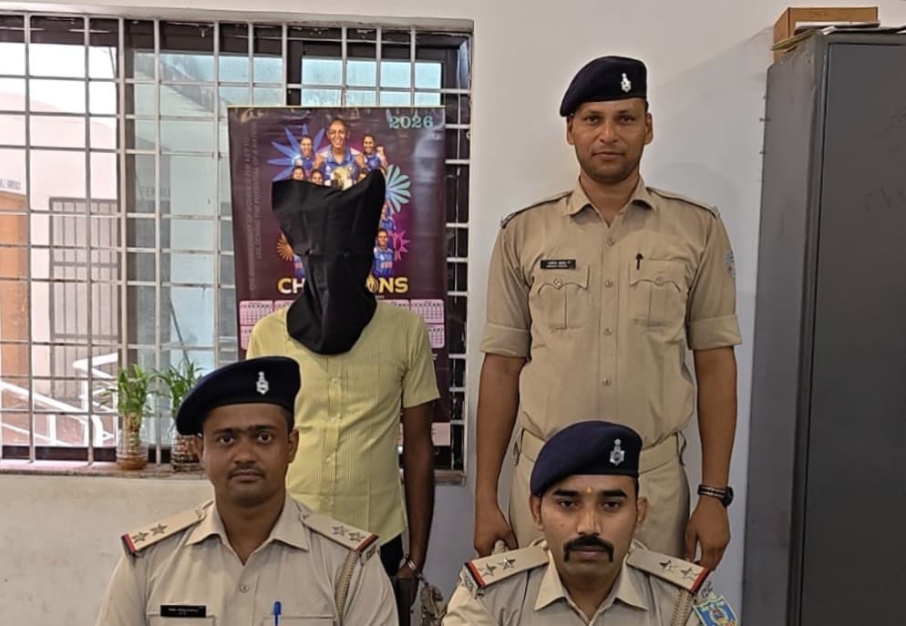 शादी का झांसा देकर दुष्कर्म का आरोप, आरोपी गिरफ्तार