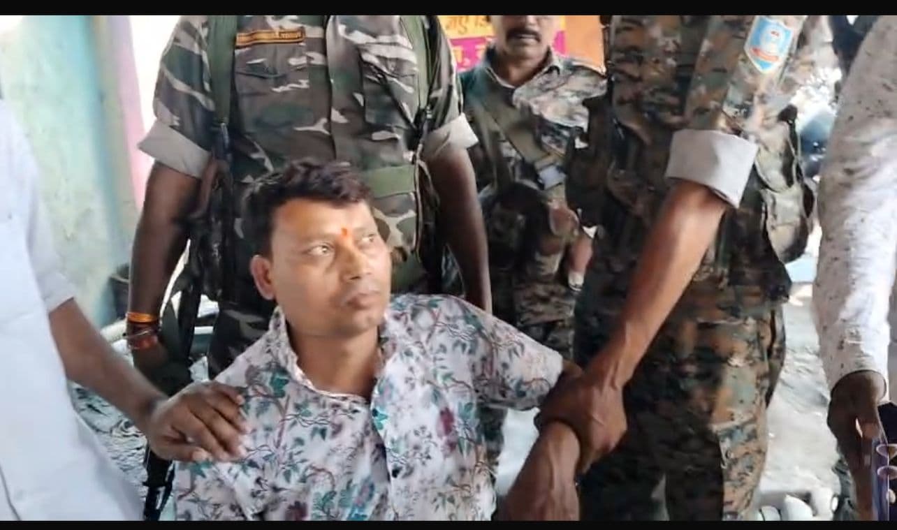 कोडरमा में एसीबी की बड़ी कार्रवाई: 5 हजार रुपये रिश्वत लेते बिजली विभाग का कर्मी गिरफ्तार