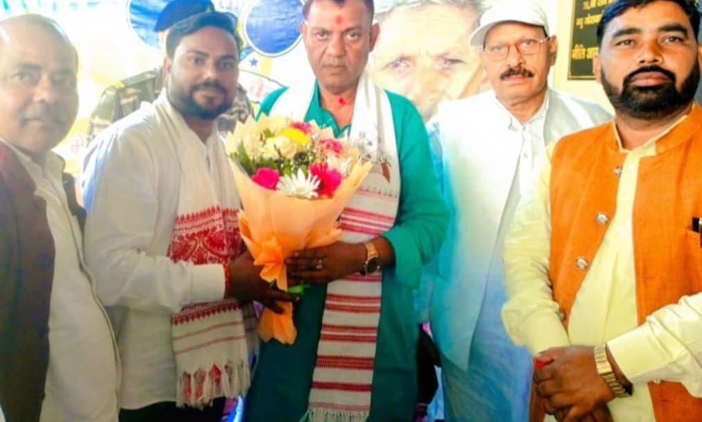 ओडिशा के नवनियुक्त राज्यपाल बृजमोहन राम से मिला धोबी महासंघ का 