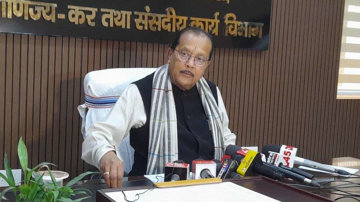 डीजीपी पर भड़के वित्त मंत्री राधाकृष्ण किशोर, सुरक्षा व्यवस्था पर उठाए सवाल