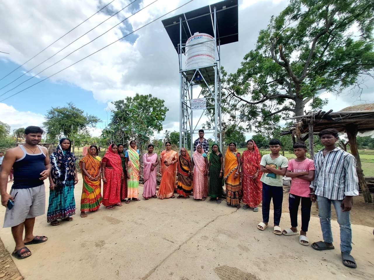 कठम्बा में पेयजल संकट से मिलेगी राहत, ग्रामीणों को समर्पित हुआ नया जलमीनार