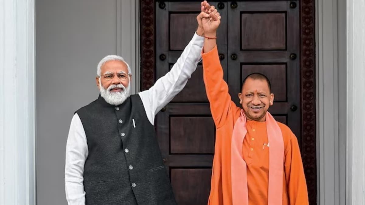 पीएम मोदी के 25 साल पूरे, योगी-धामी ने दी बधाई