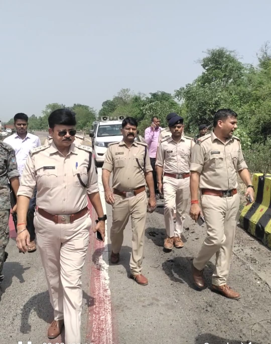 दनुआ घाटी जाँच को पहुंचे डीएसपी 
