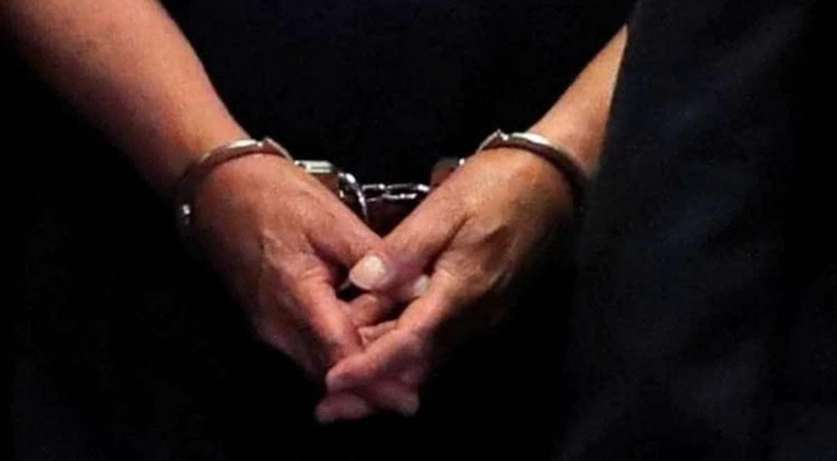 मुंबई में 15 लाख की रिश्वत लेते आयकर निरीक्षक गिरफ्तार, CBI ने दबोचा
