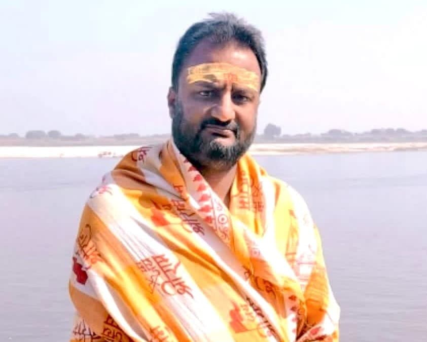 Hazaribagh: चित्रगुप्त मंदिर के पूजा प्रभारी बने अनुपम सिन्हा, दुर्गा