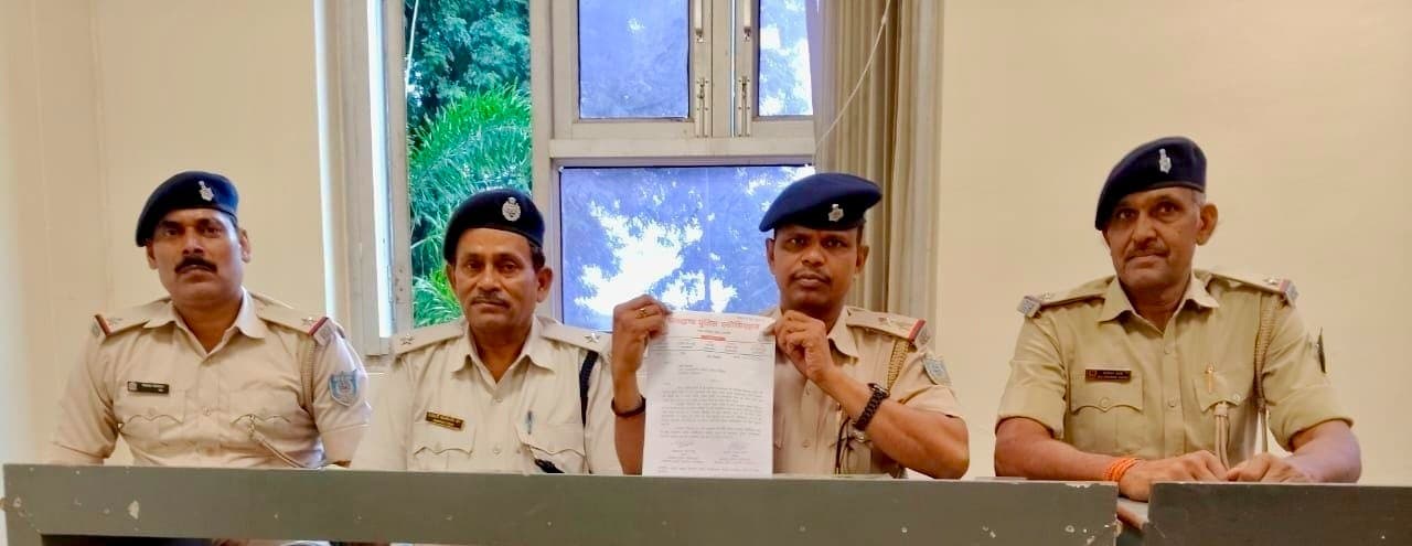 जयराम महतो पर थाना प्रभारी से अभद्रता का आरोप, पुलिस एसोसिएशन ने जताया